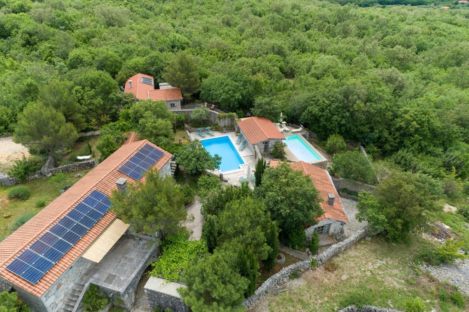 Villa Menta 2 2445 Malinska Buitenkant foto